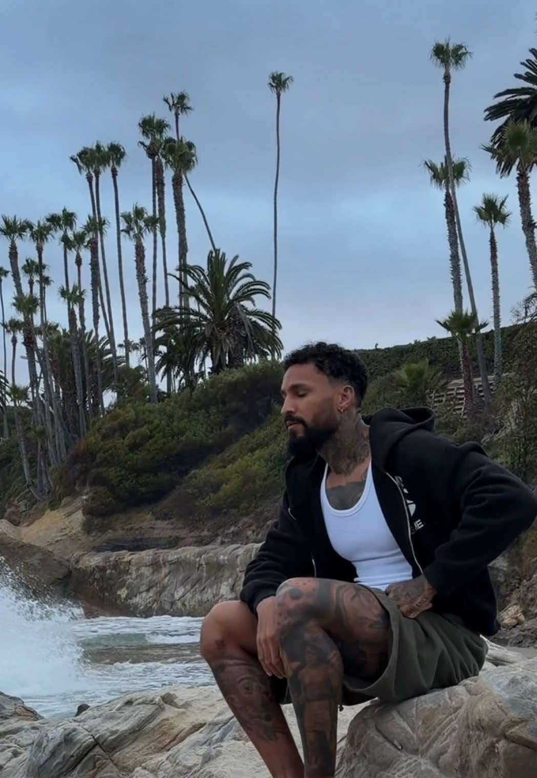 @𝘾𝙃𝙍𝙄𝙎