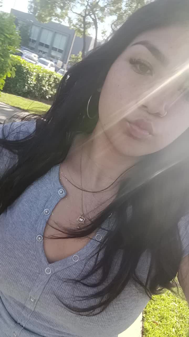 @luvstarr