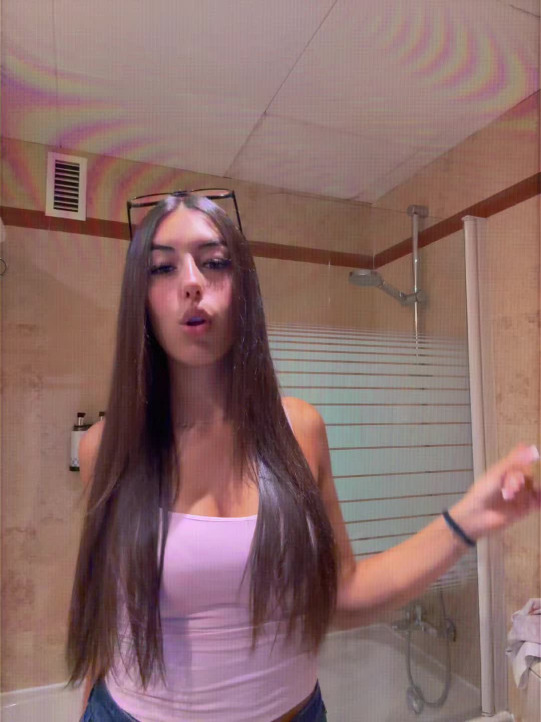 @privv.ele🌟