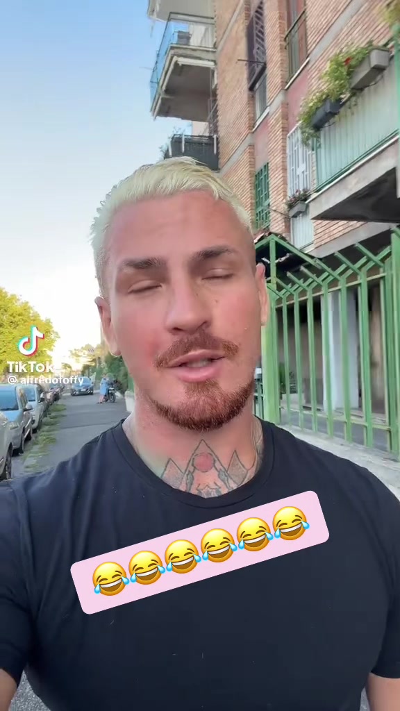 @lepinkcattivone