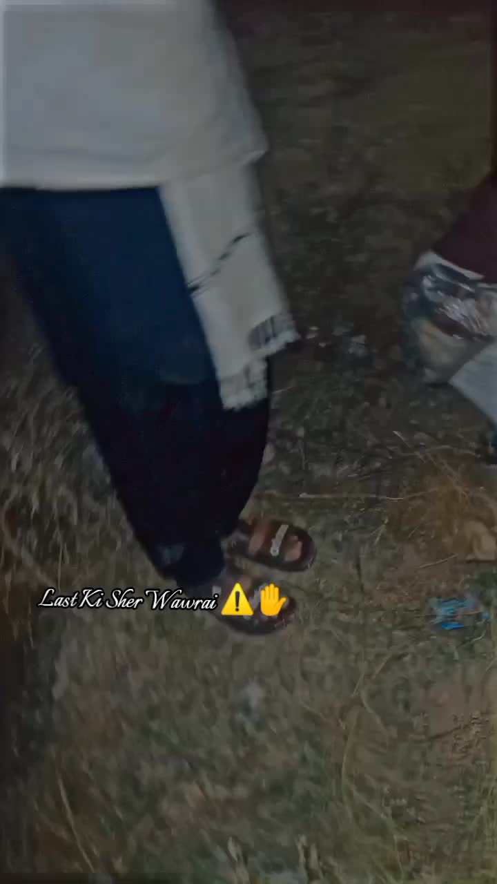 @𝑨𝒅𝒊𝒍 𝑲𝒉𝒂𝒏🍂