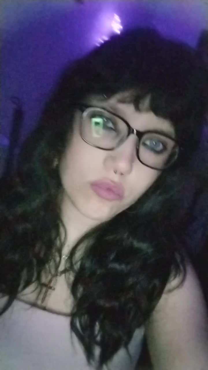 @hell0kitty
