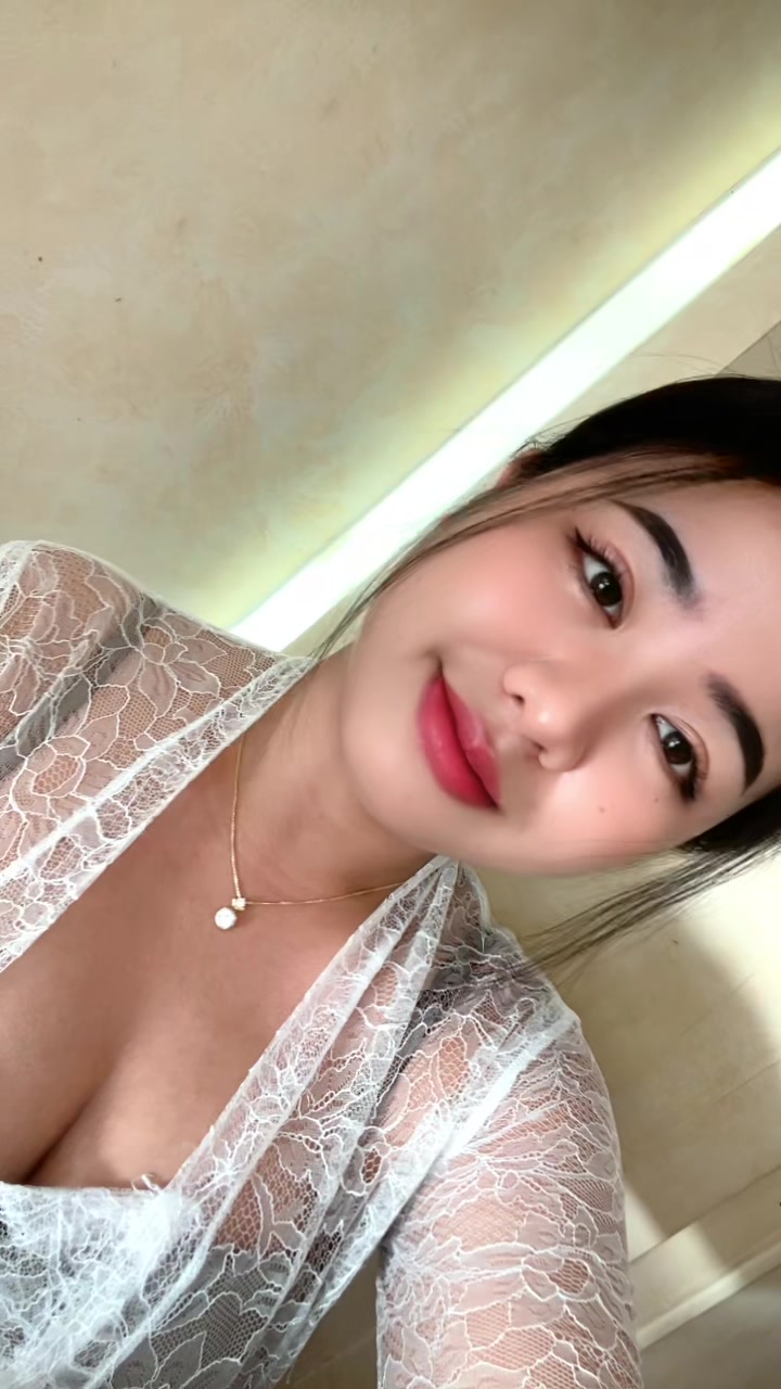 @Queen