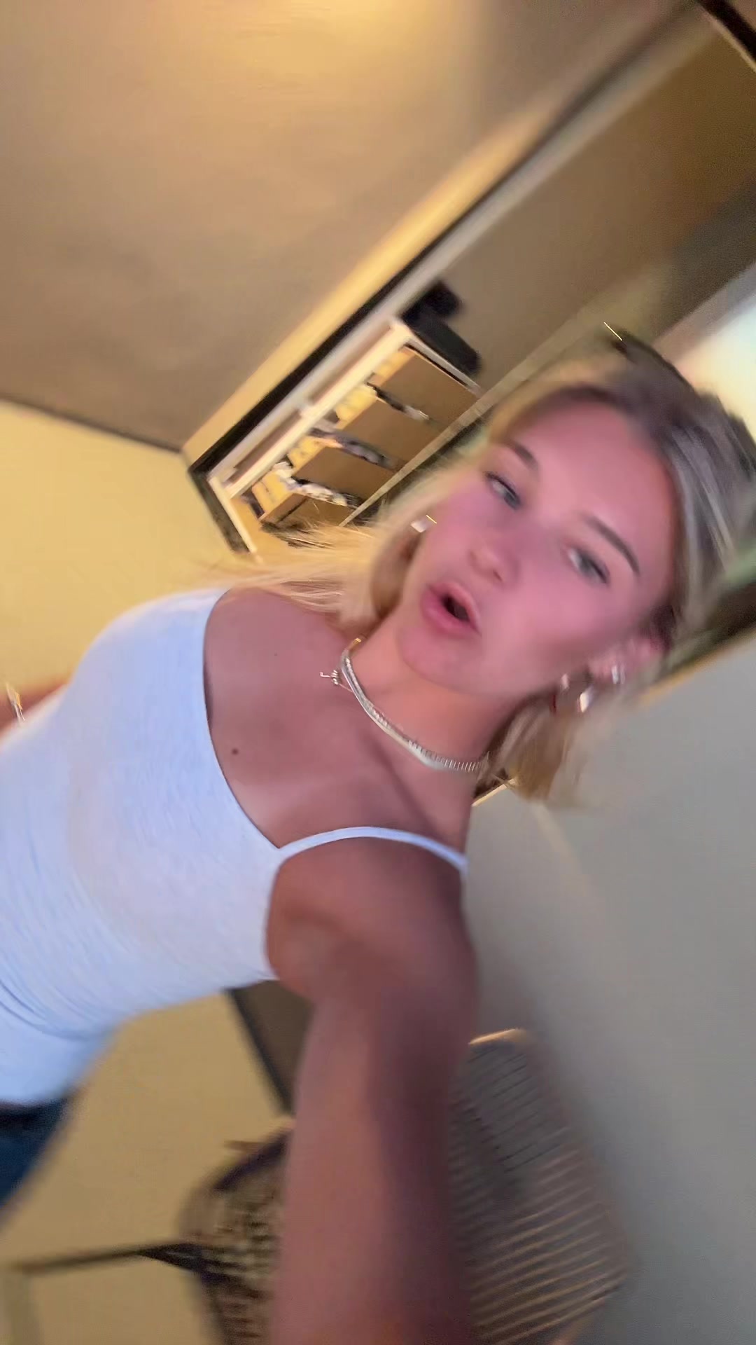 @lily