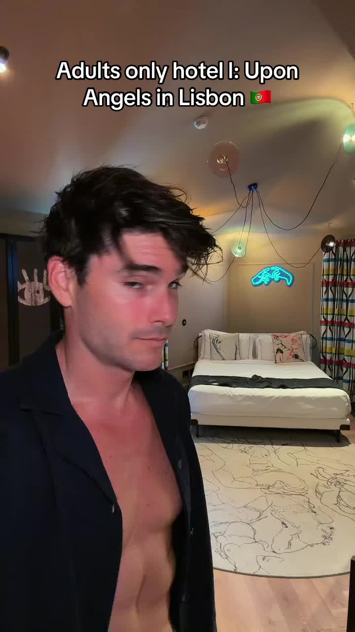 @Charlie Matthews⚡️