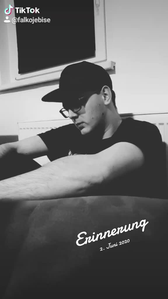 @🐵🐺Falko🦖💛