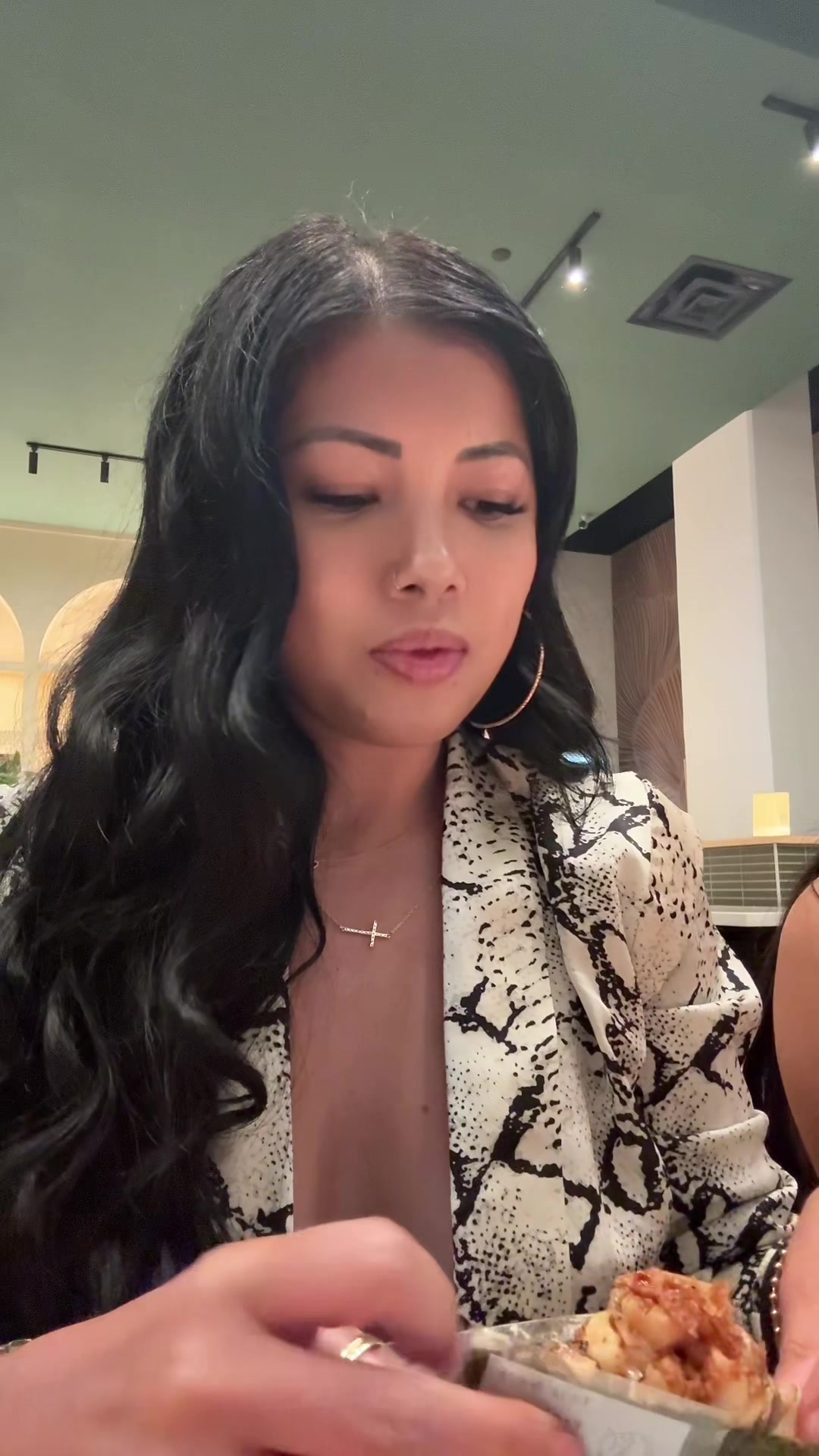 @Vichinnykim