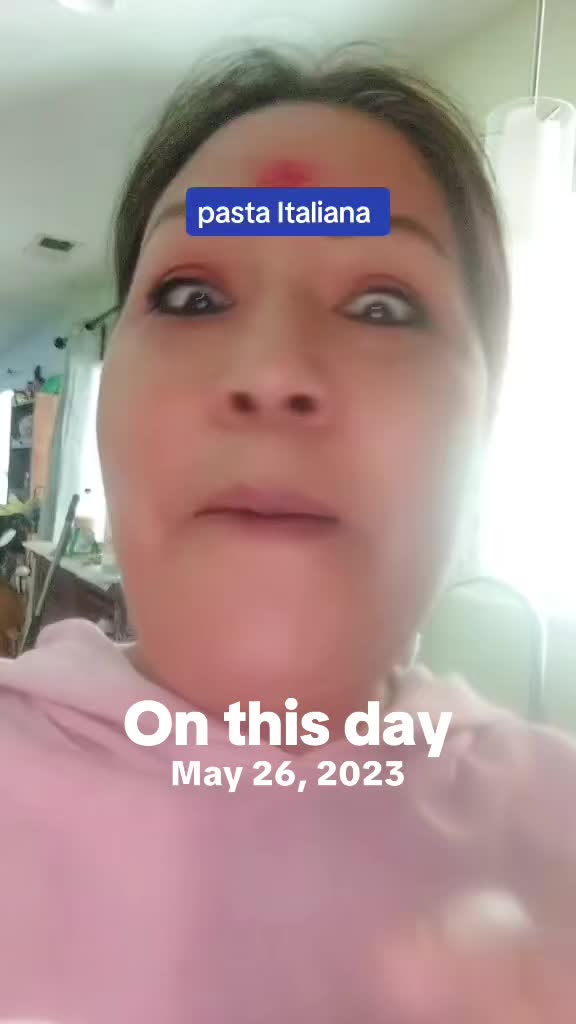 @Karoline