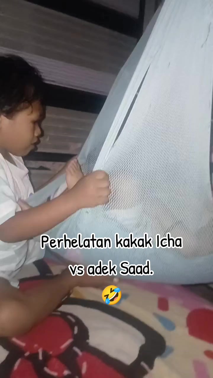 @Ani_Jhee01