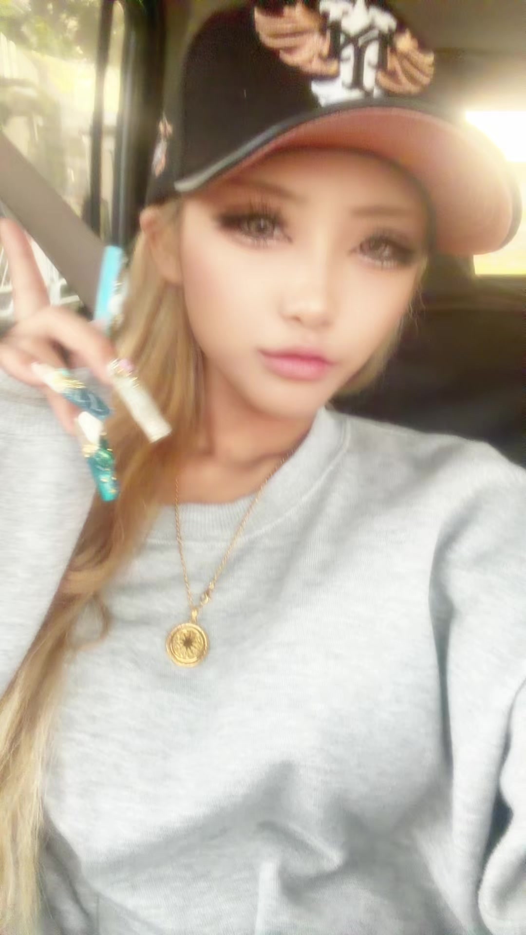 @。