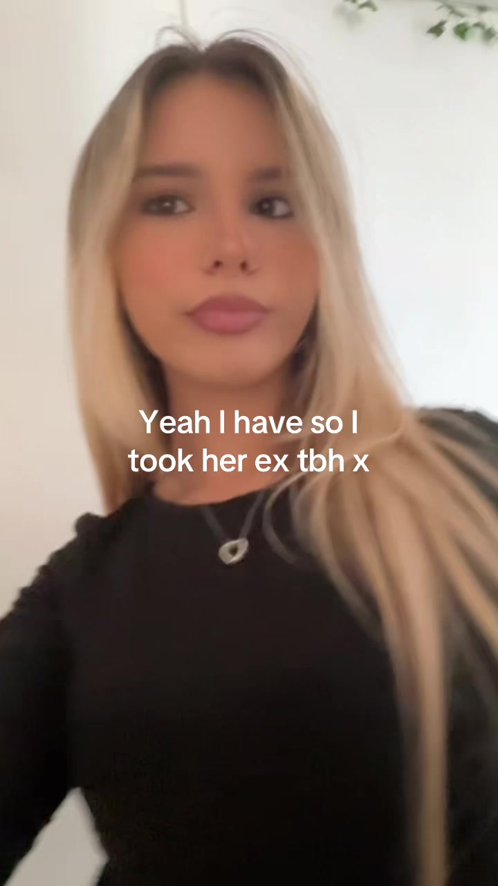 @L🍒✨