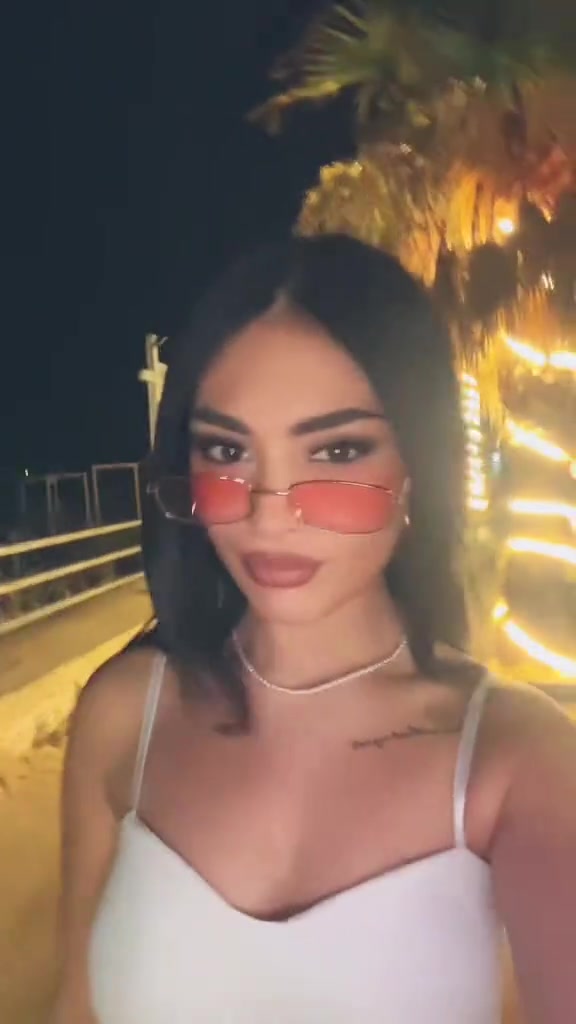 @😈