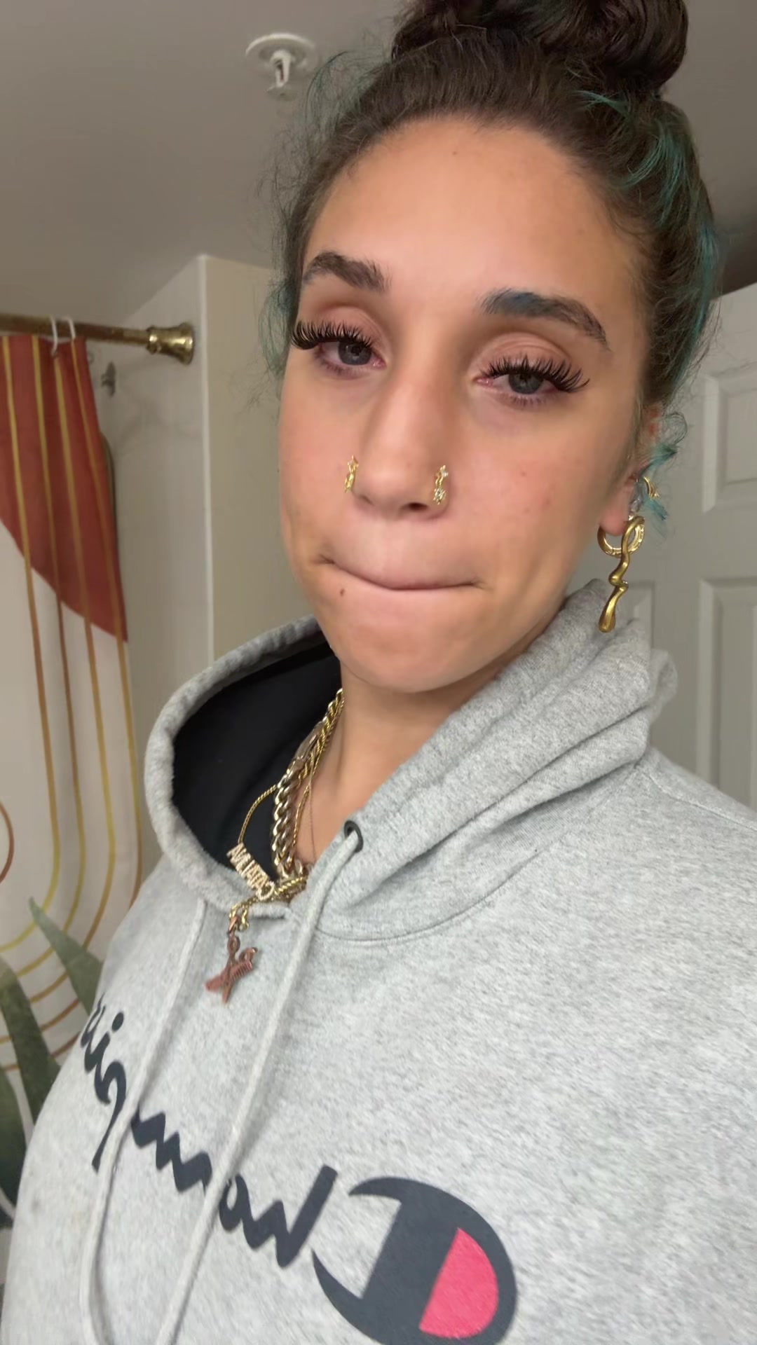 @Nichole_11_