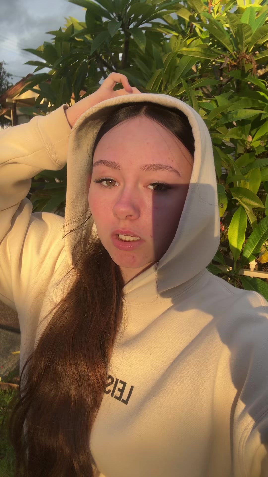 @lillysrandom7