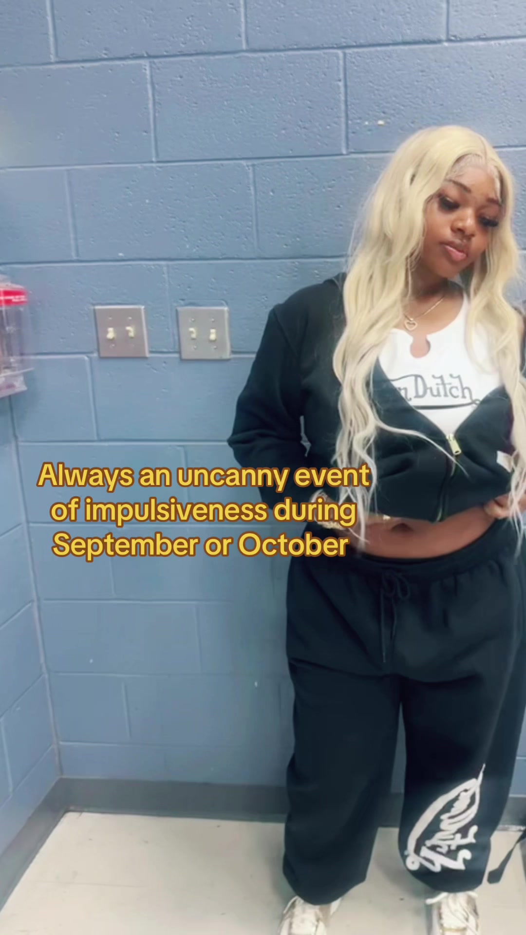 @Theerealgoldengirlyyy