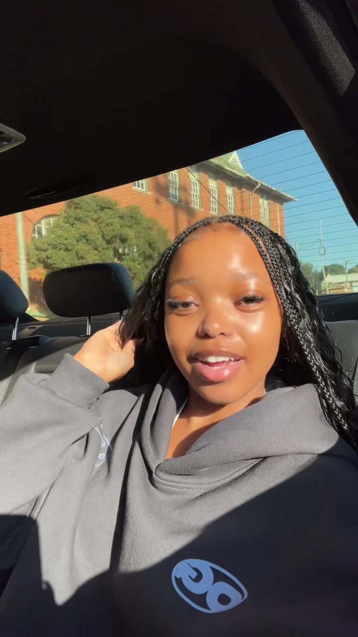 @Buhle.