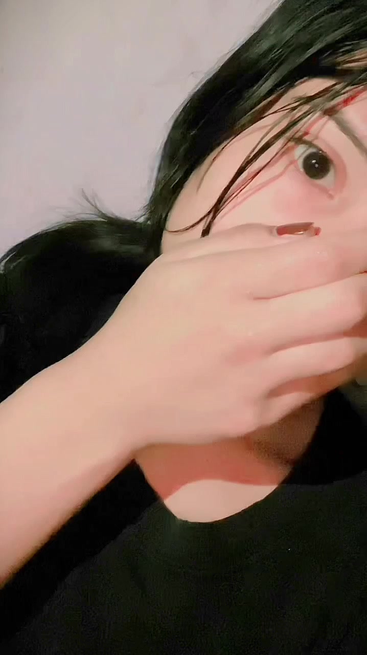 @~MANO&