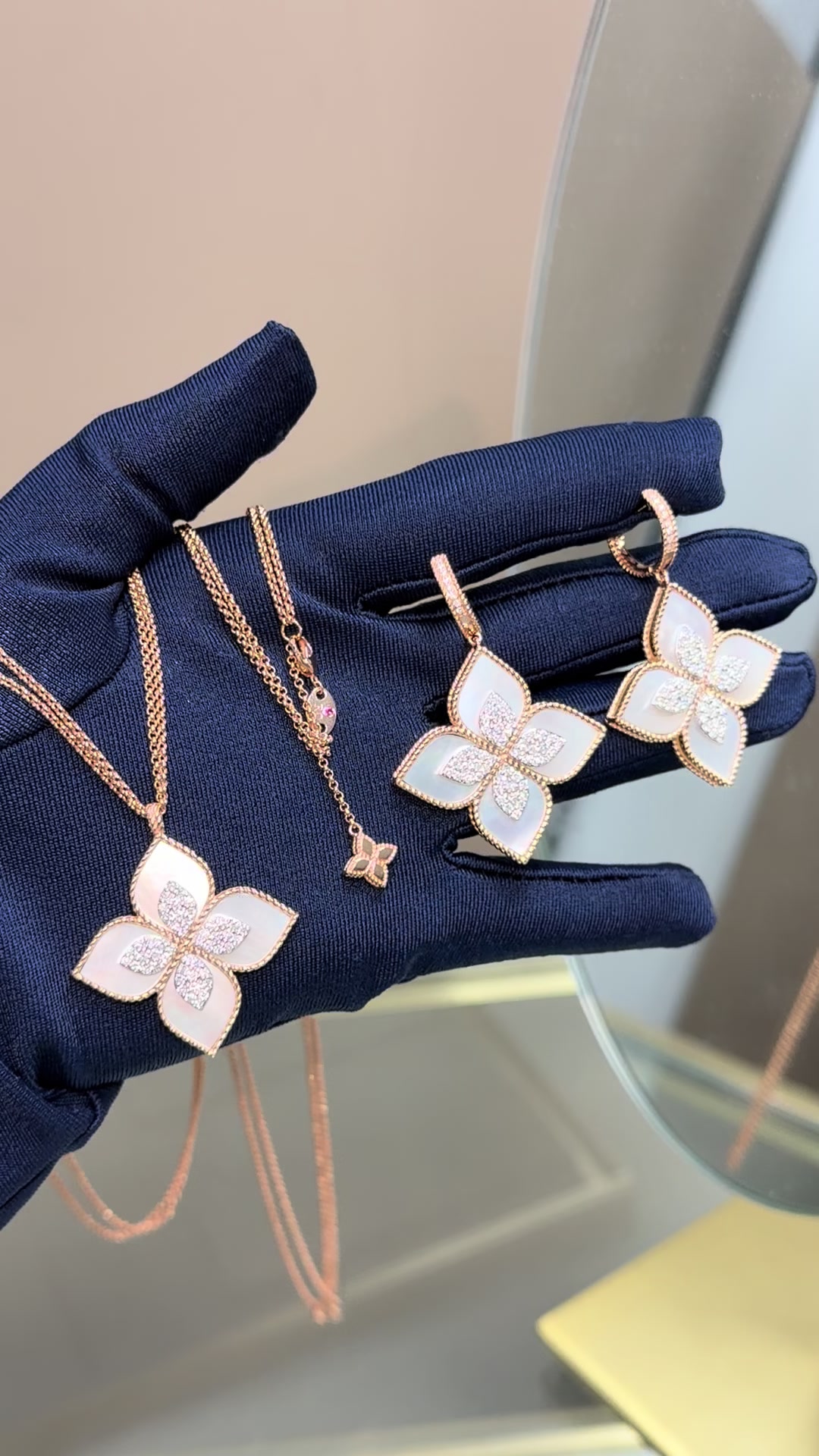 @18k-Gold-666
