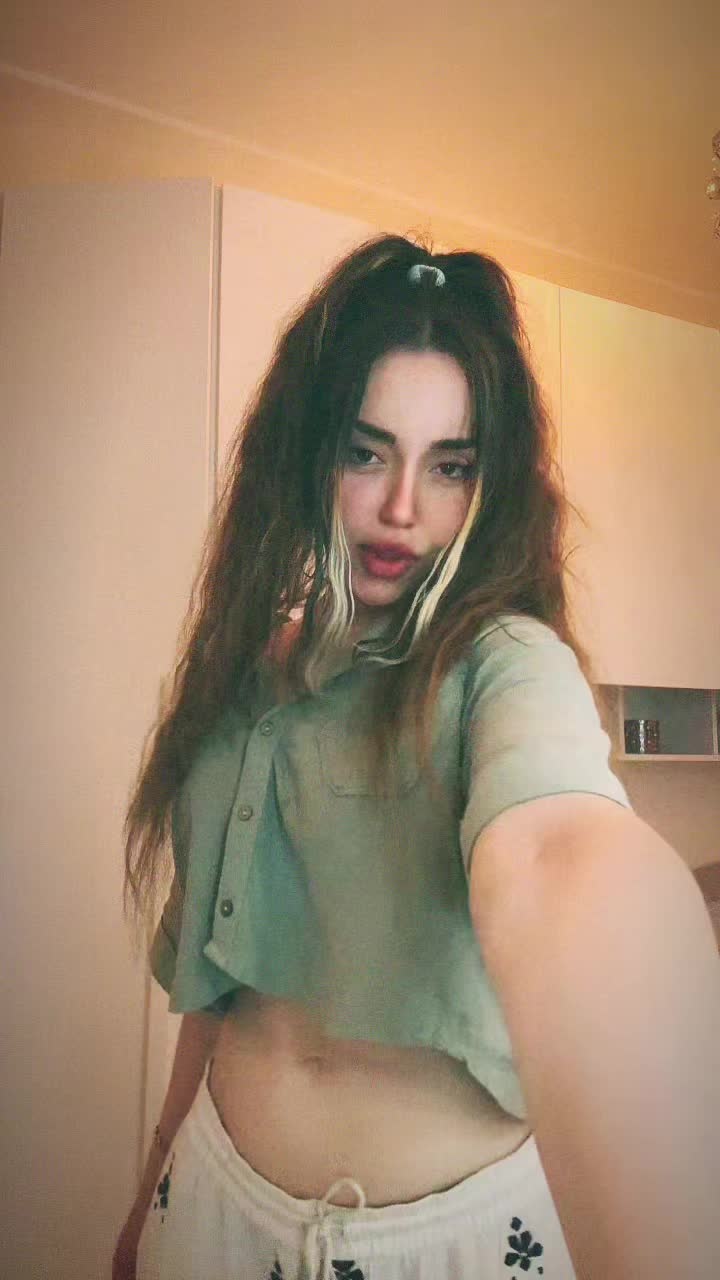 @𝒴𝒜𝒮𝑀𝐼𝒩𝐸
