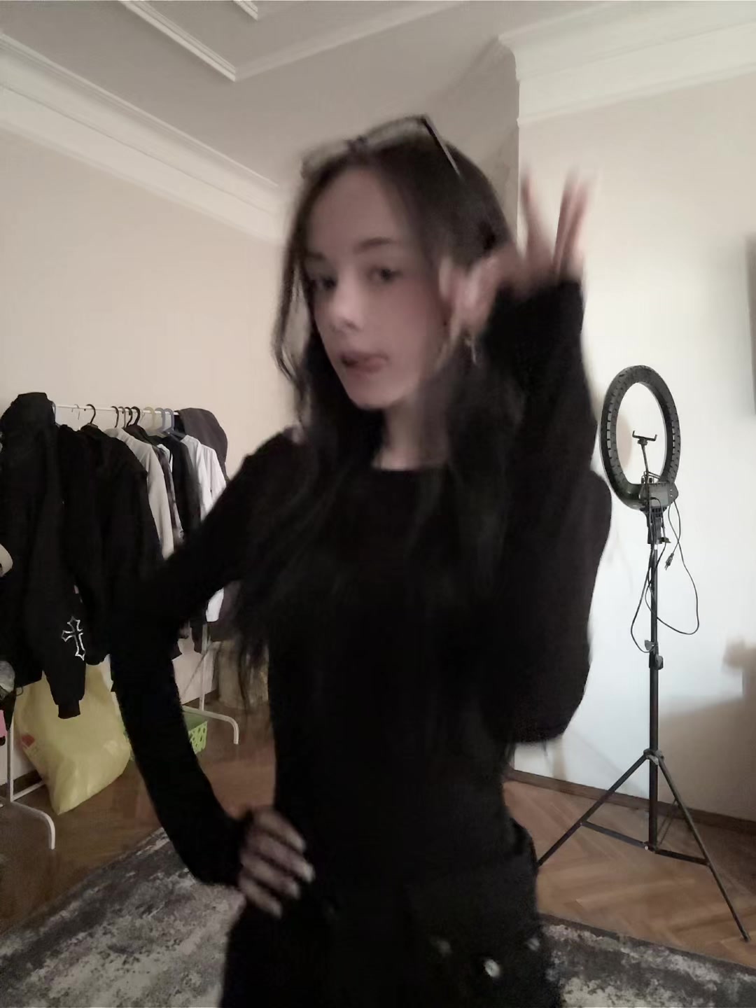 @skeluna