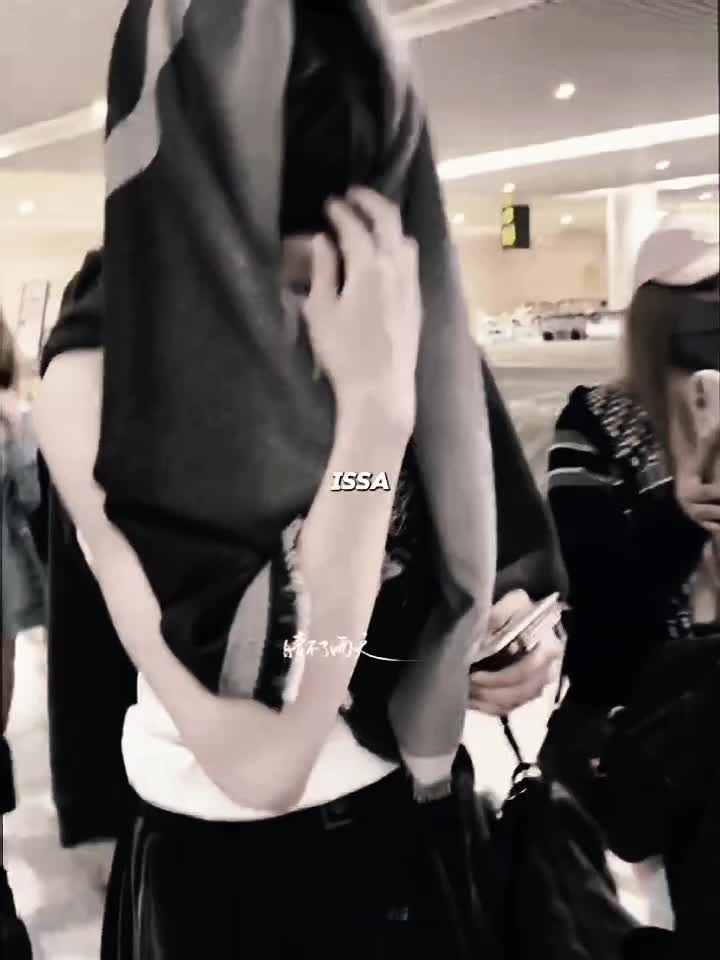 @๐ซ๐โ.๐ ฬโกHäñ_wëñโกโ.๐ ฬ๐๐ซ