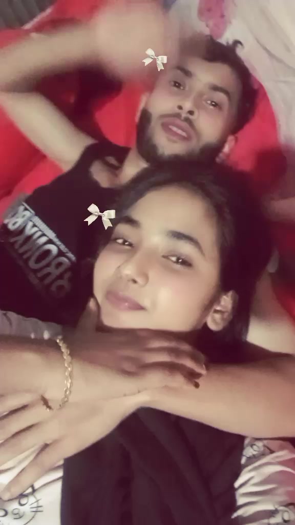 @দুষ্টু মায়ের মিষ্টি মেয়ে