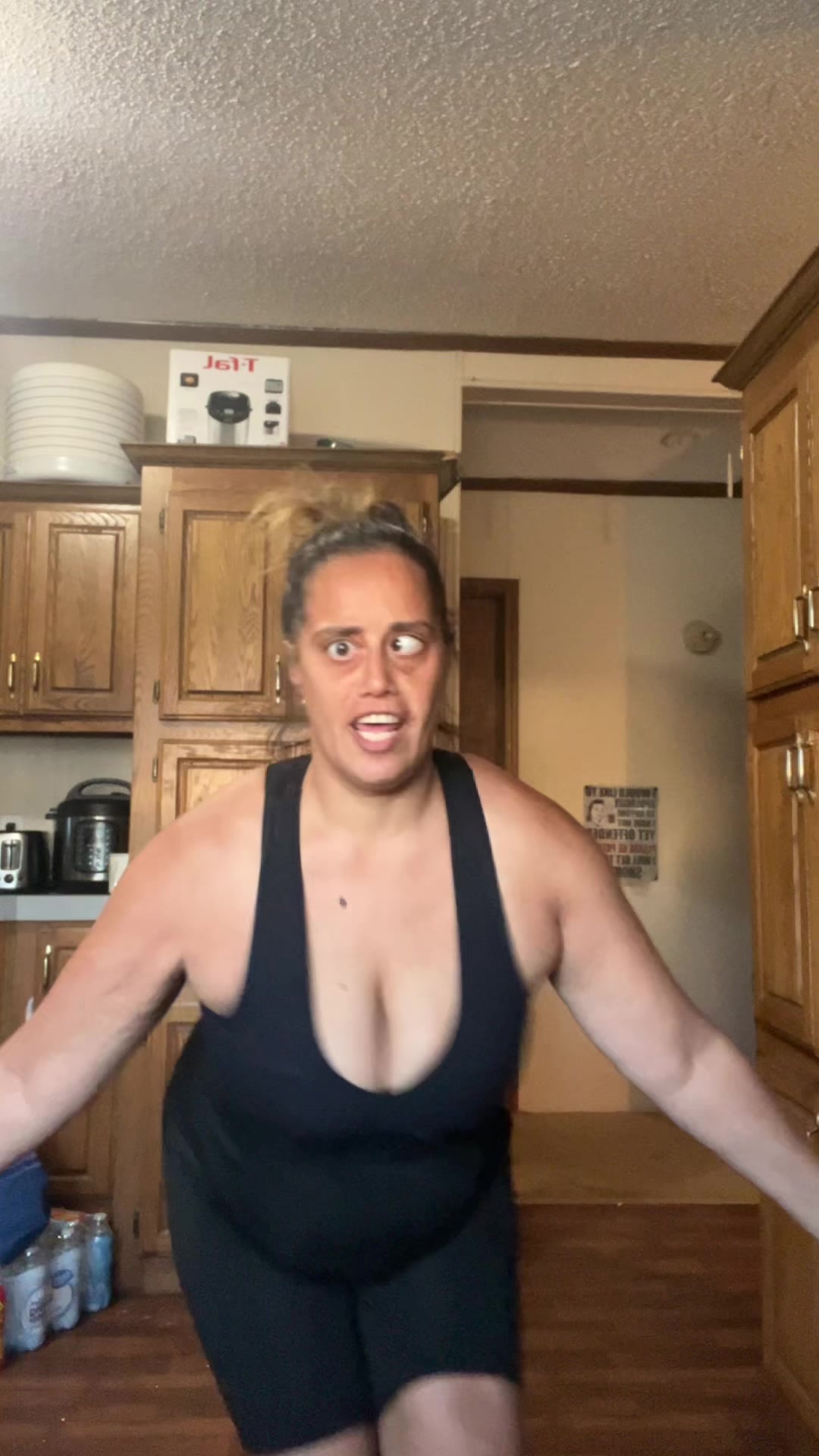 @AnnieO