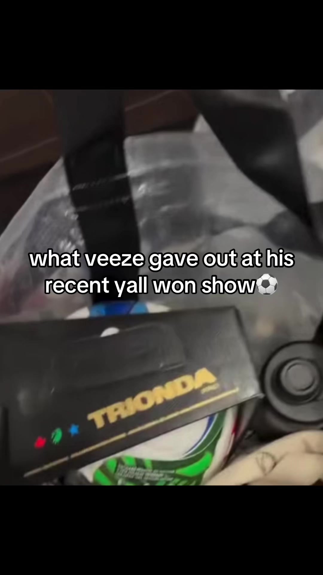 @Veeze Fan Page