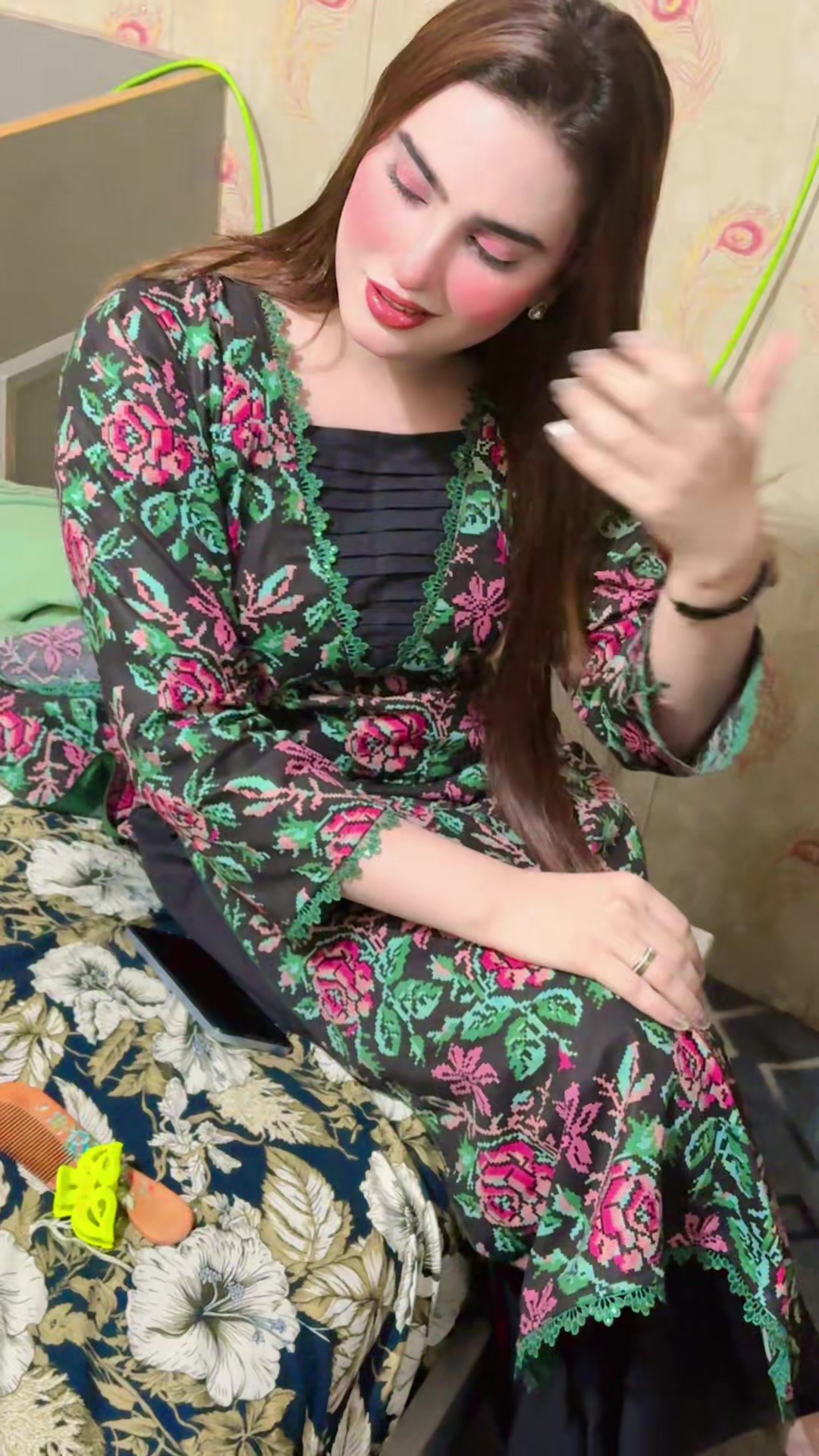 @Alishba khan🧸❣️