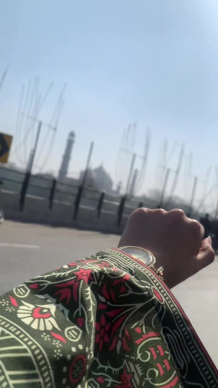 @Minahil🥀