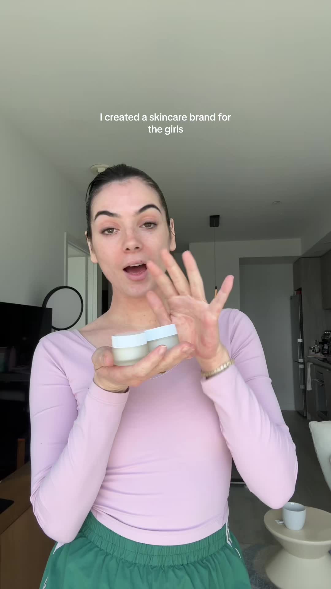 @Lauraboron_