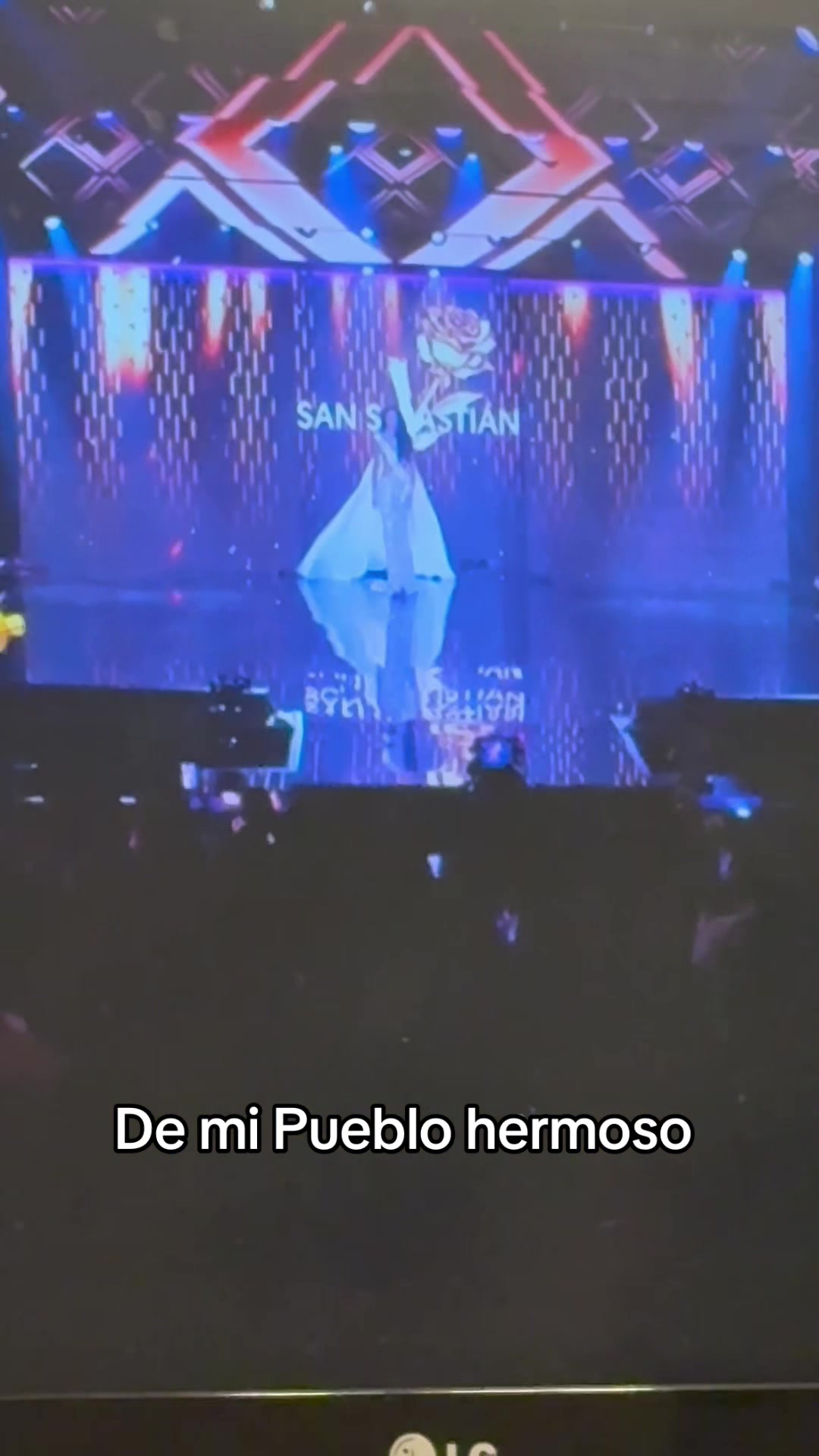 @Taína