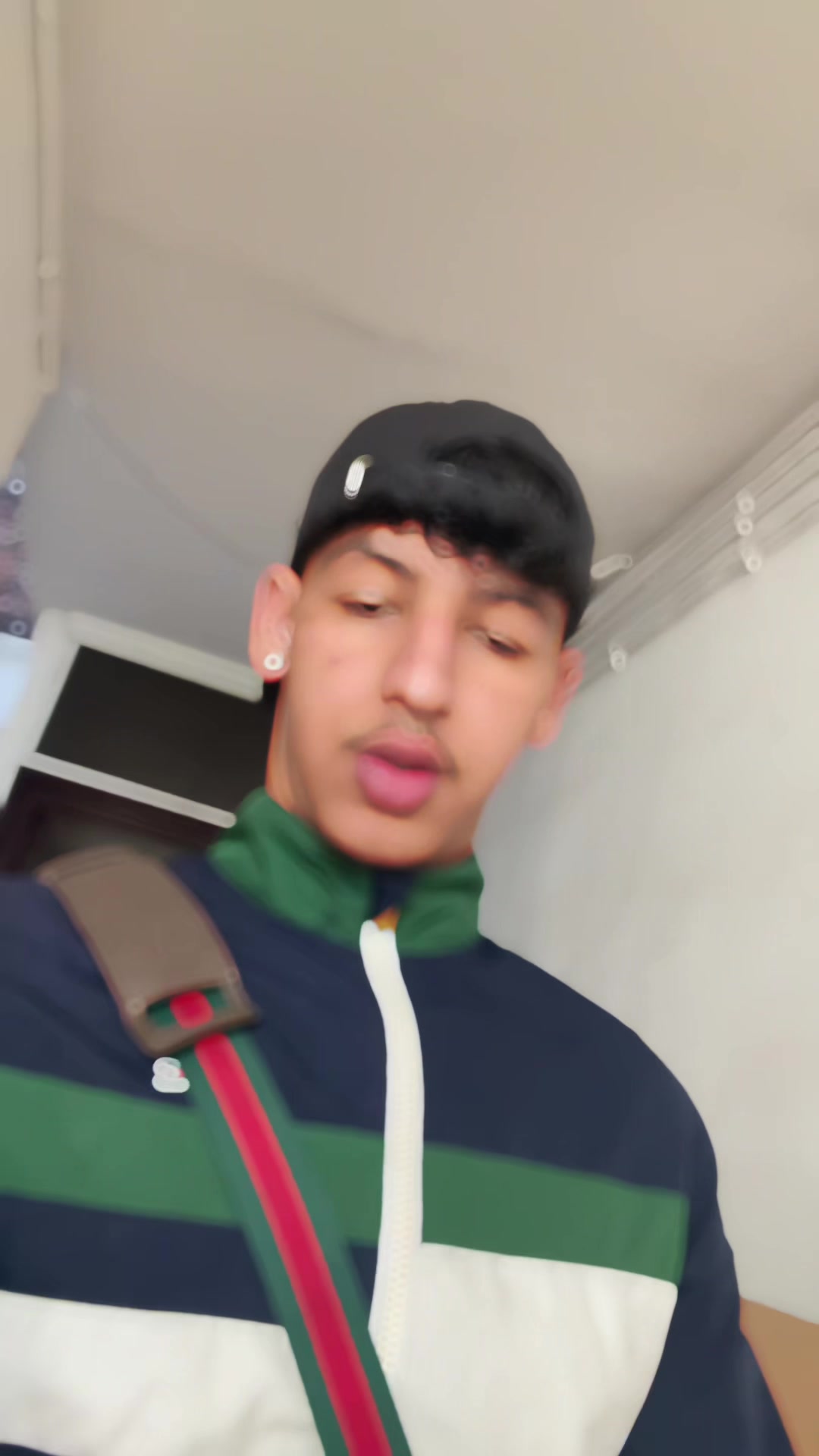 @Panika