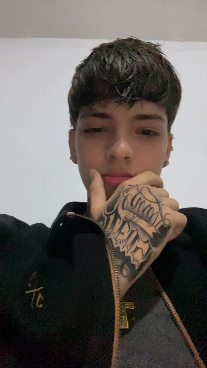 @Gabrielito 🐺