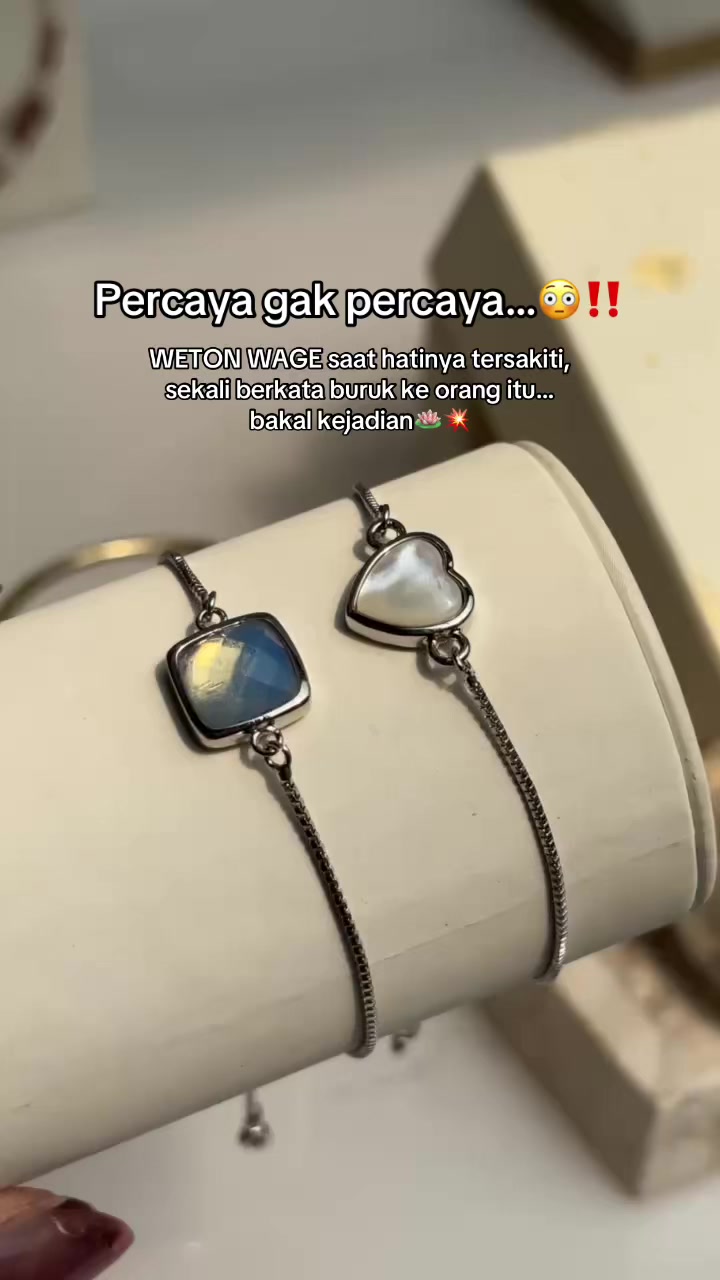 @Zupazupazuu Crystal Jewelery