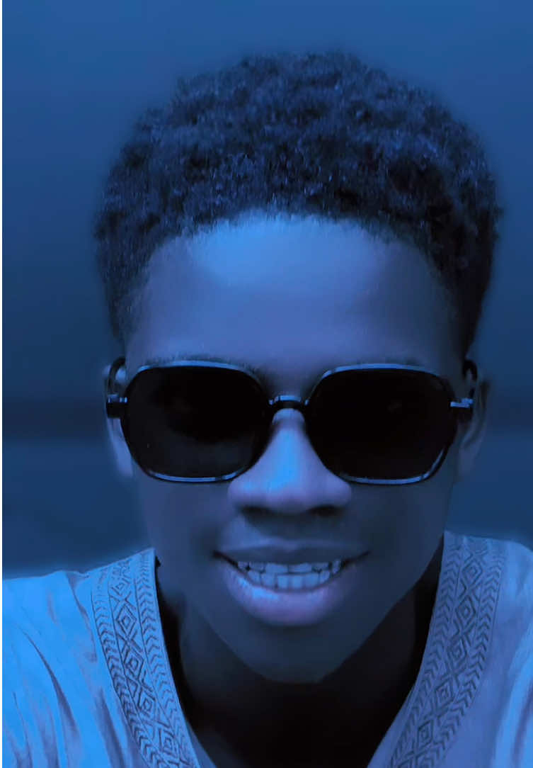 @𖣘🇸🇳𝑩𝑴𝑪💙❤️✪