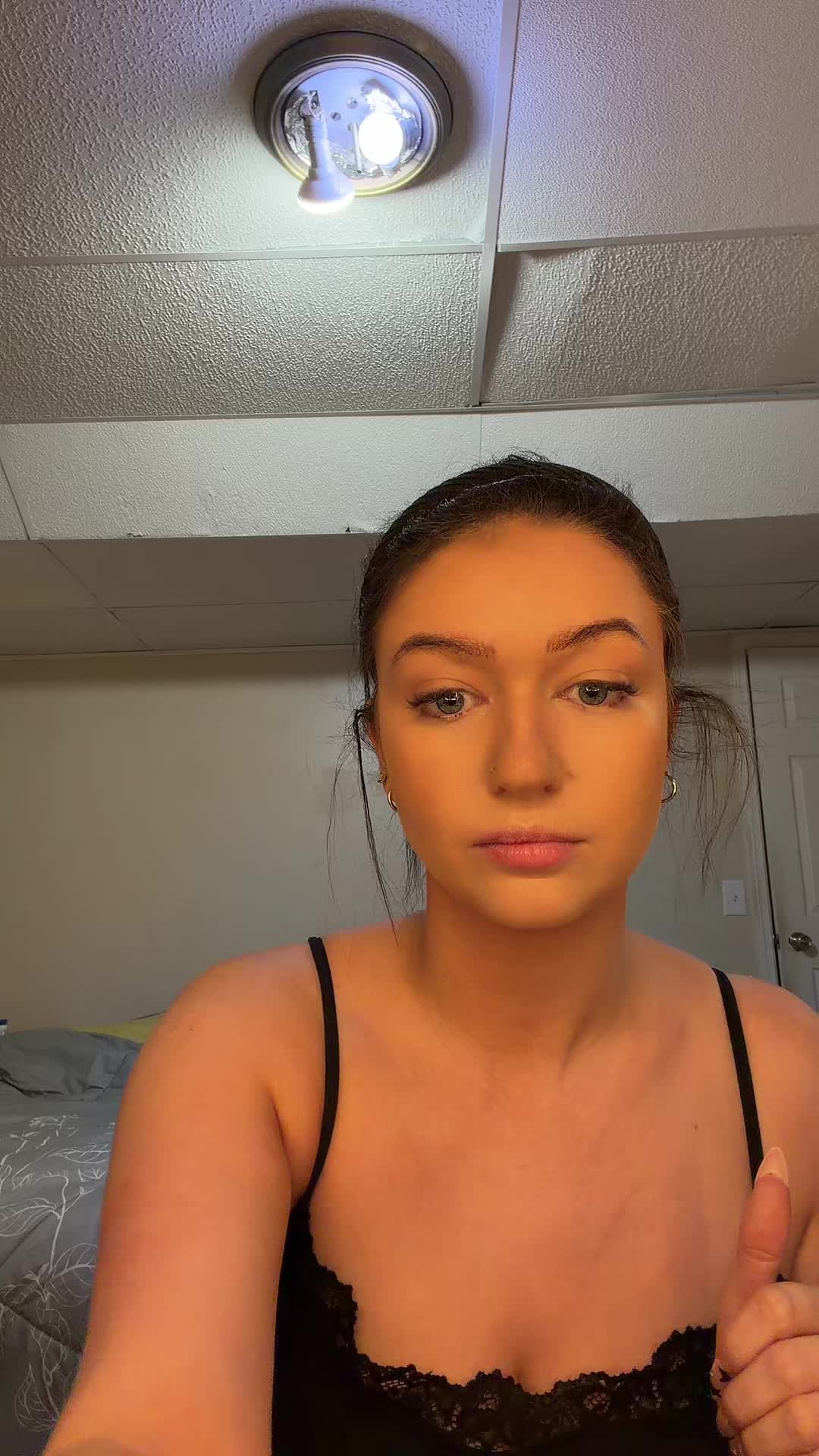 @Delaney 🌸🖤