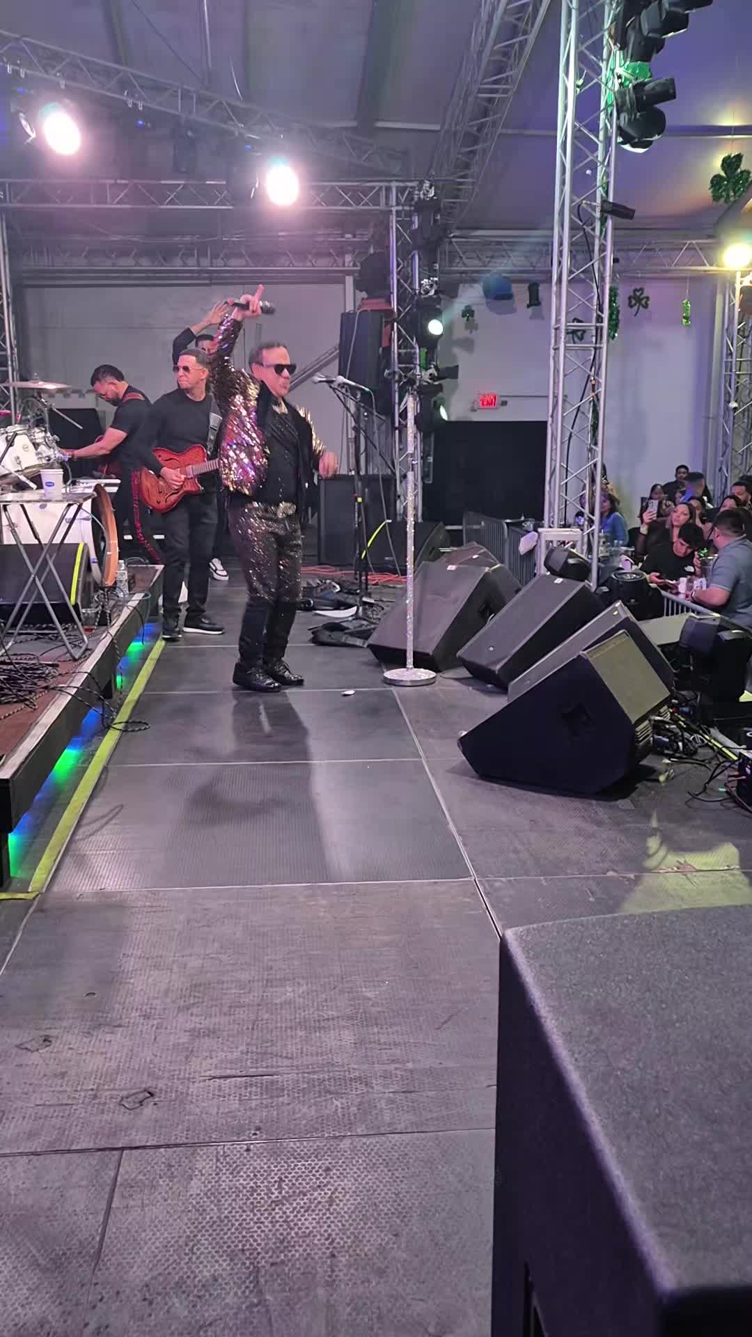 @Ricardo Caceda