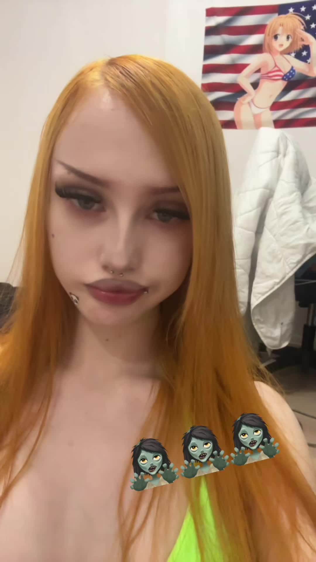 @☢️