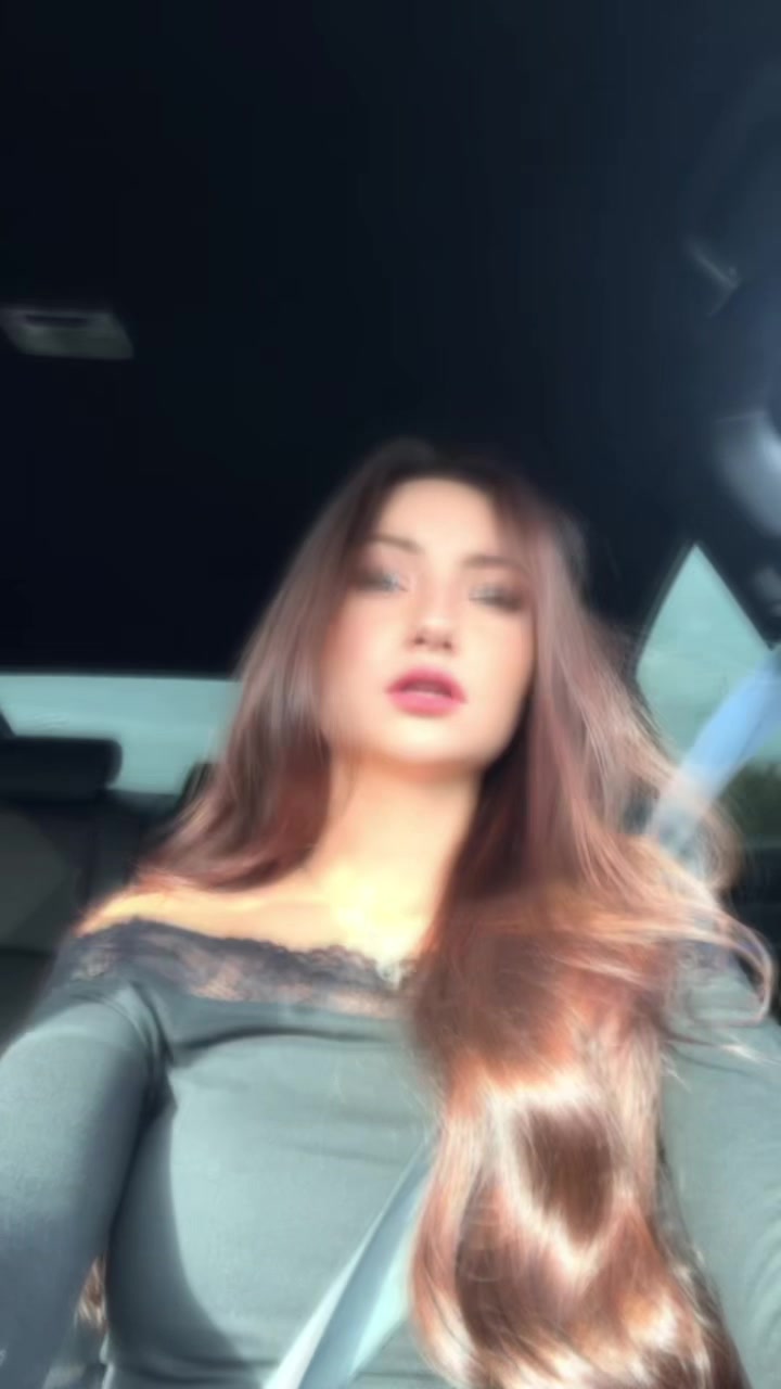 @•🌸 𝓥𝓪𝓵𝓮𝓻𝓲𝓪 🌸•