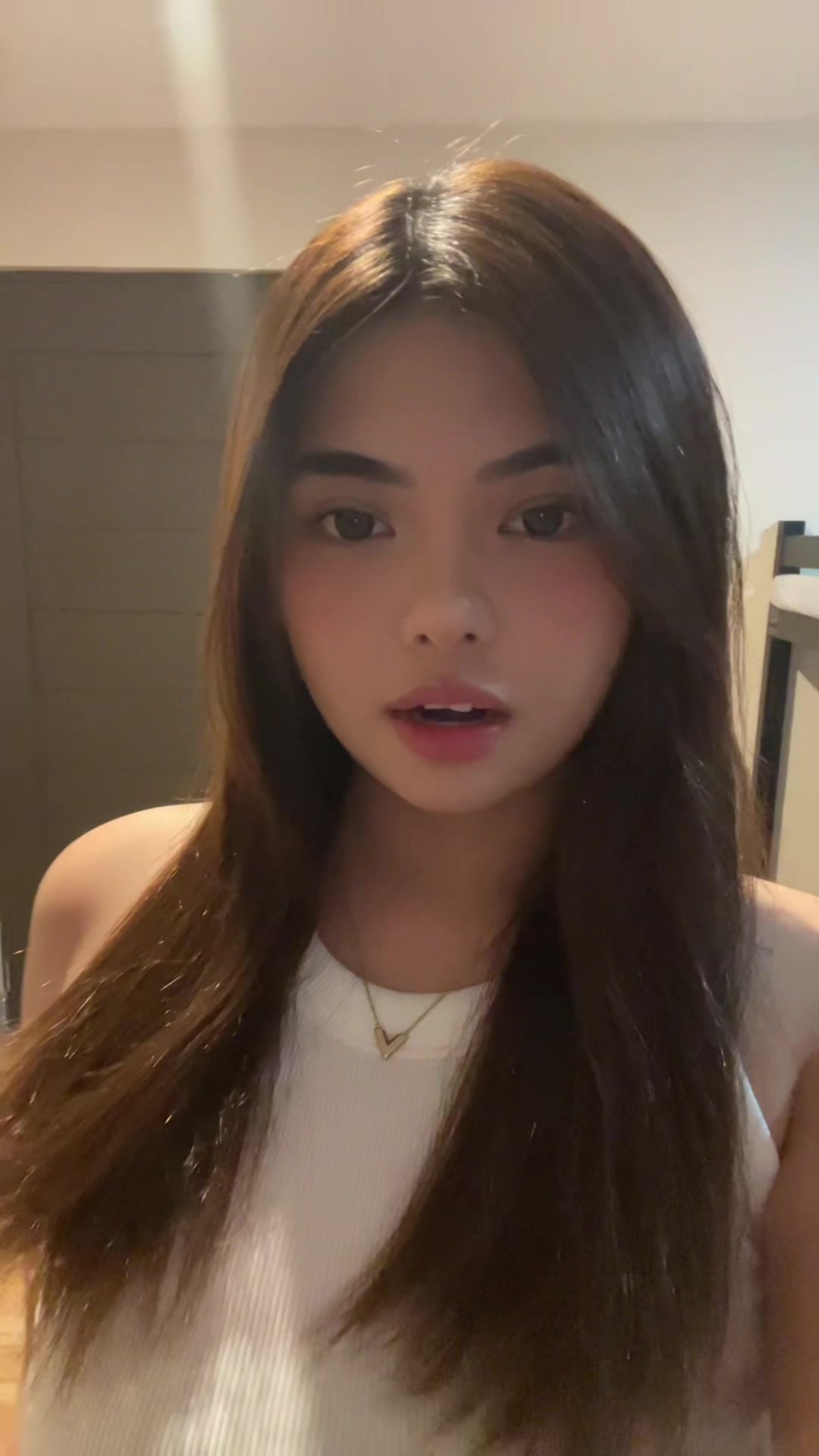 @e