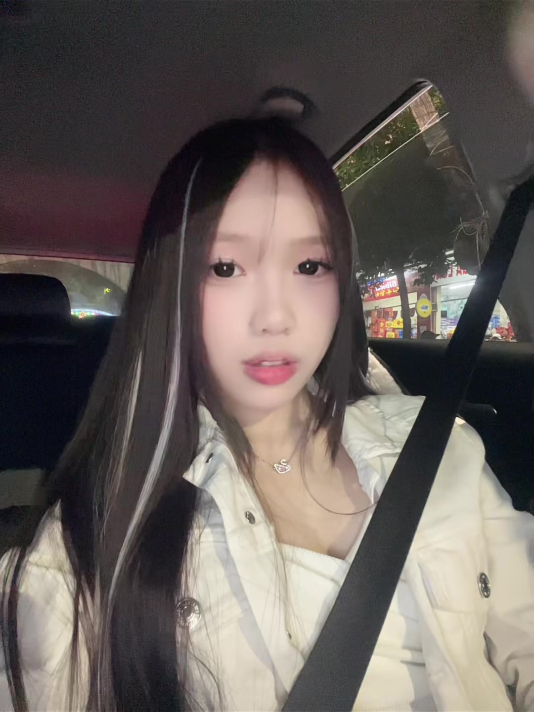 @vkcutemeomeo^^