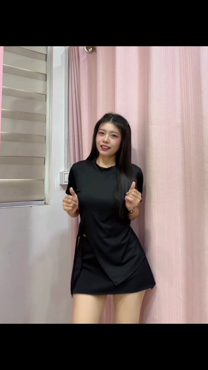 @MAY KHA LWIN🍓