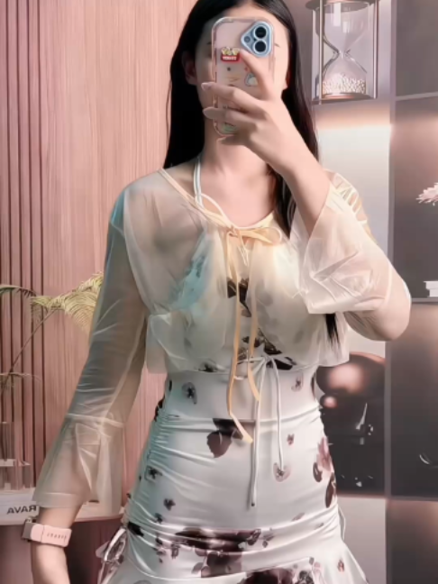 @Bikini Secrets