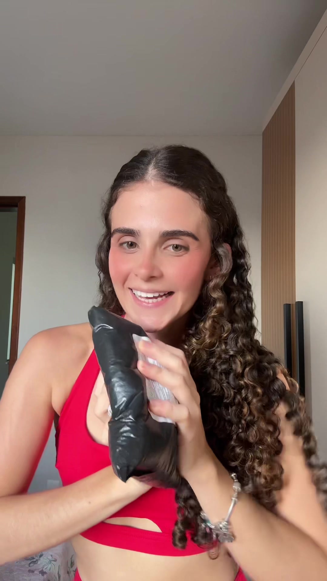 @Emili