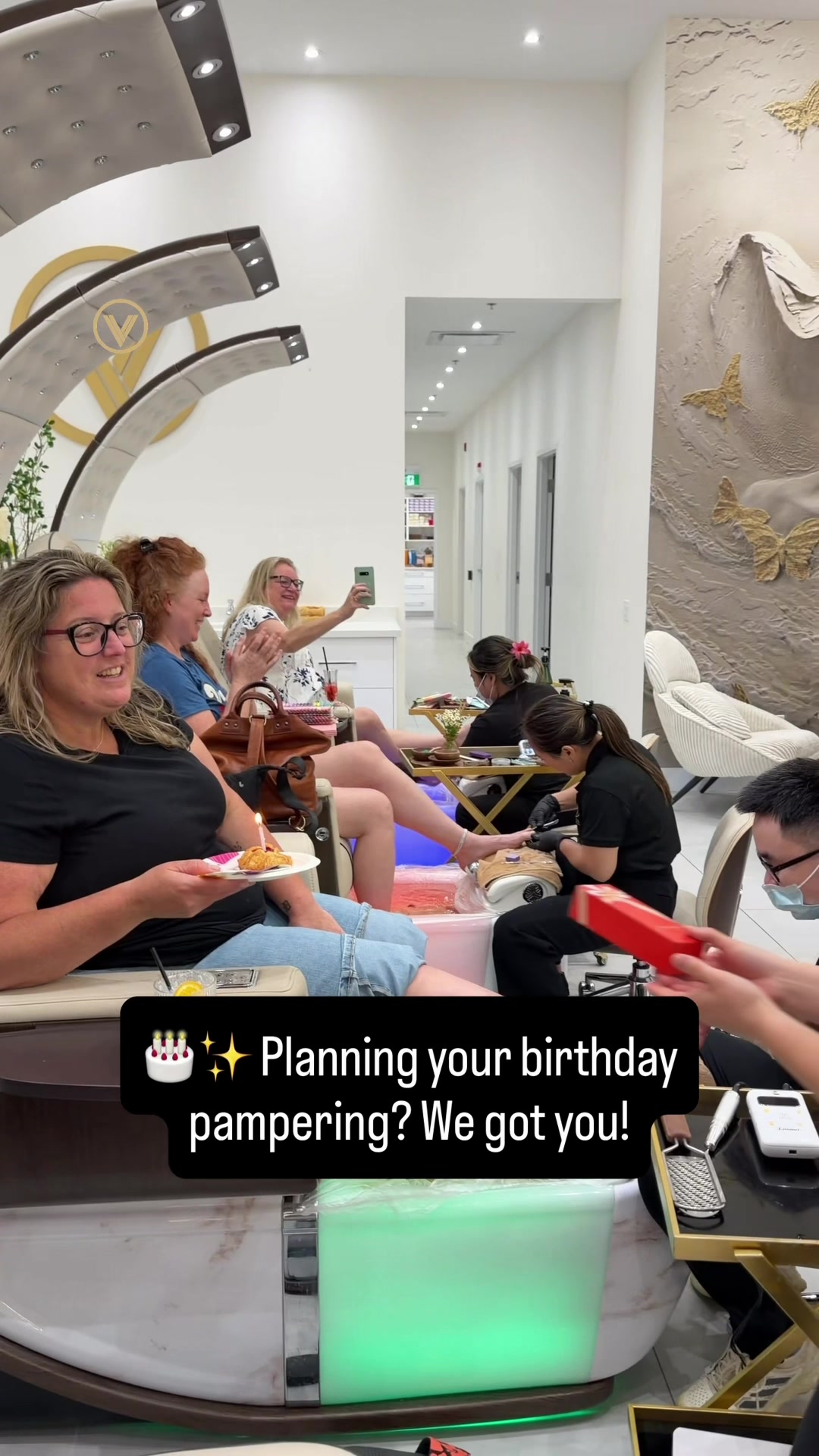 @velvet nails kw