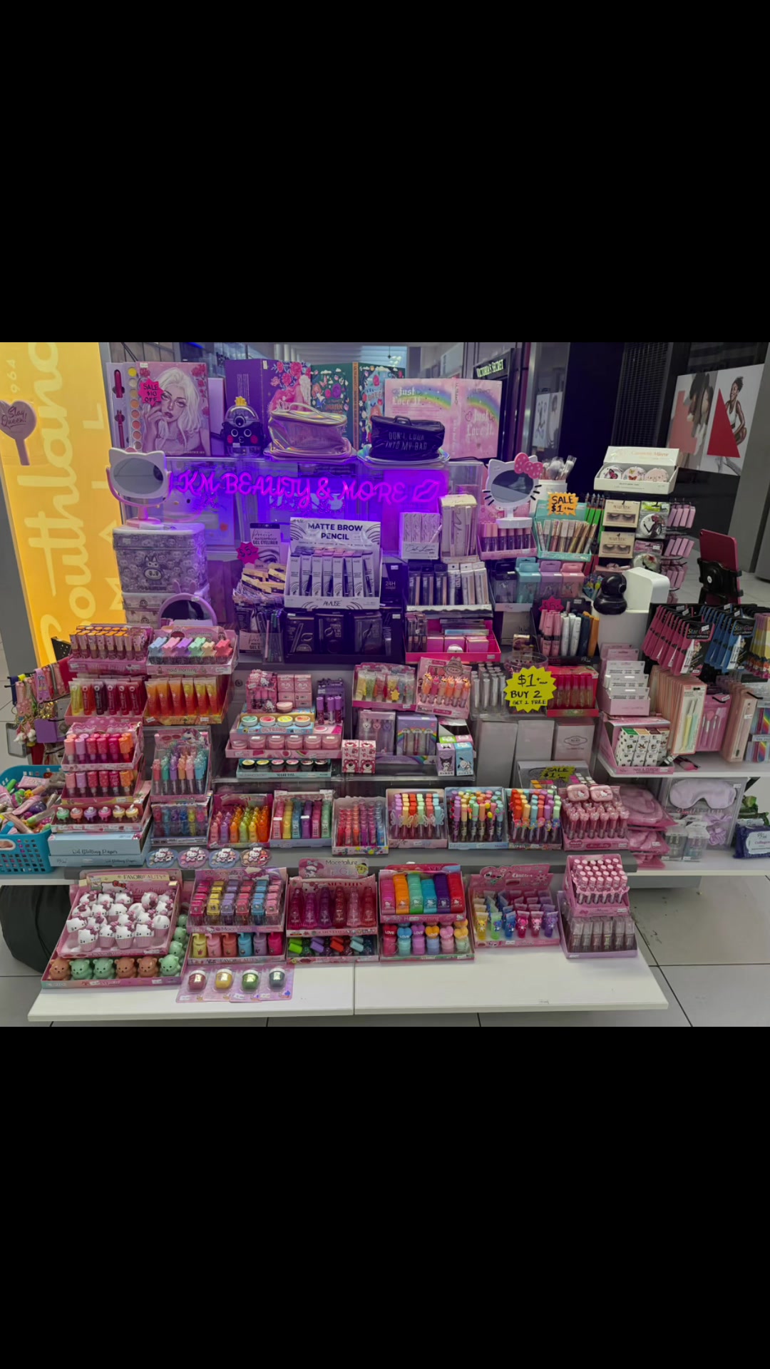 @KM BEAUTY AND MORE