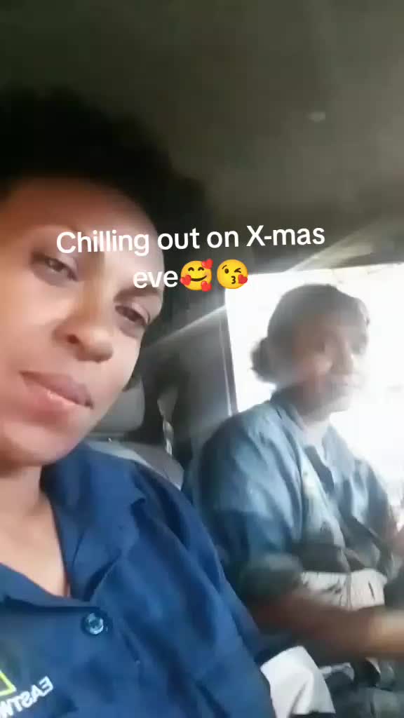 @veelollie