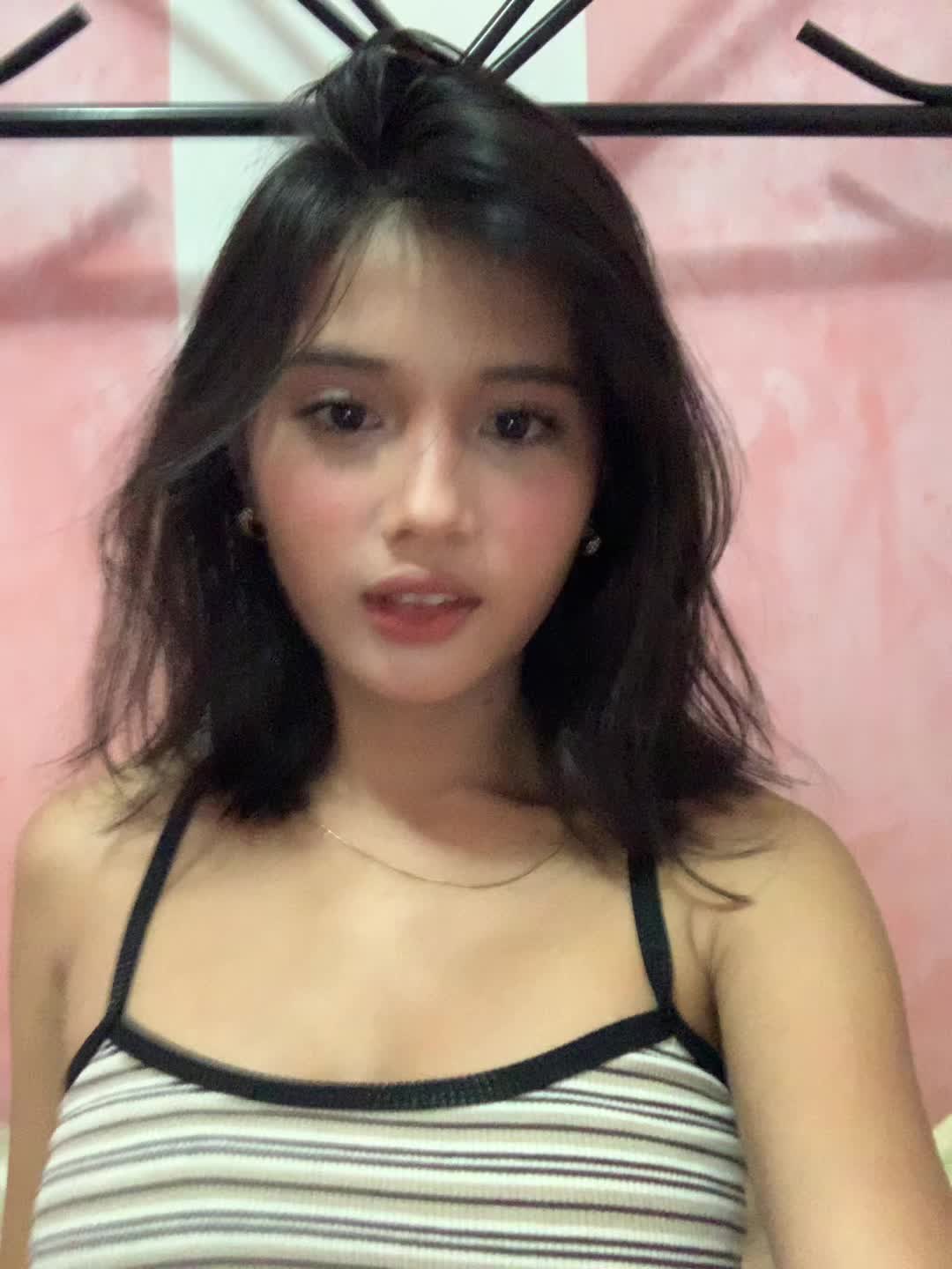 @whosy_tily.on_ig