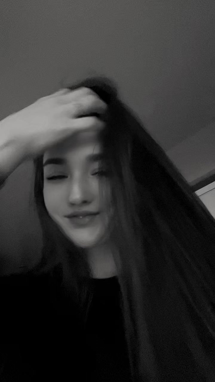 @🌗❤️🤍